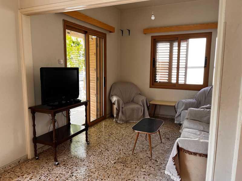 3-bedroom detached house to rent: https://www.bazaraki.com/adv/5793842_3-bedroom-detached-house-to-rent (www.bazaraki.com)