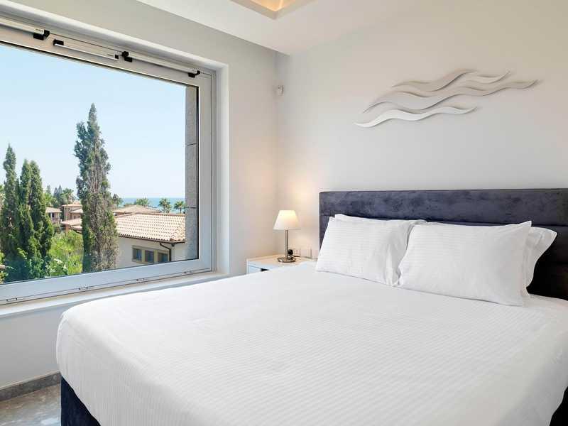 2-bedroom apartment for sale: https://www.bazaraki.com/adv/5793391_2-bedroom-apartment-for-sale (www.bazaraki.com)