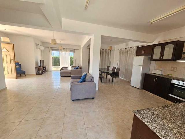 3-bedroom villa to rent: https://www.bazaraki.com/adv/5797194_3-bedroom-villa-to-rent (www.bazaraki.com)