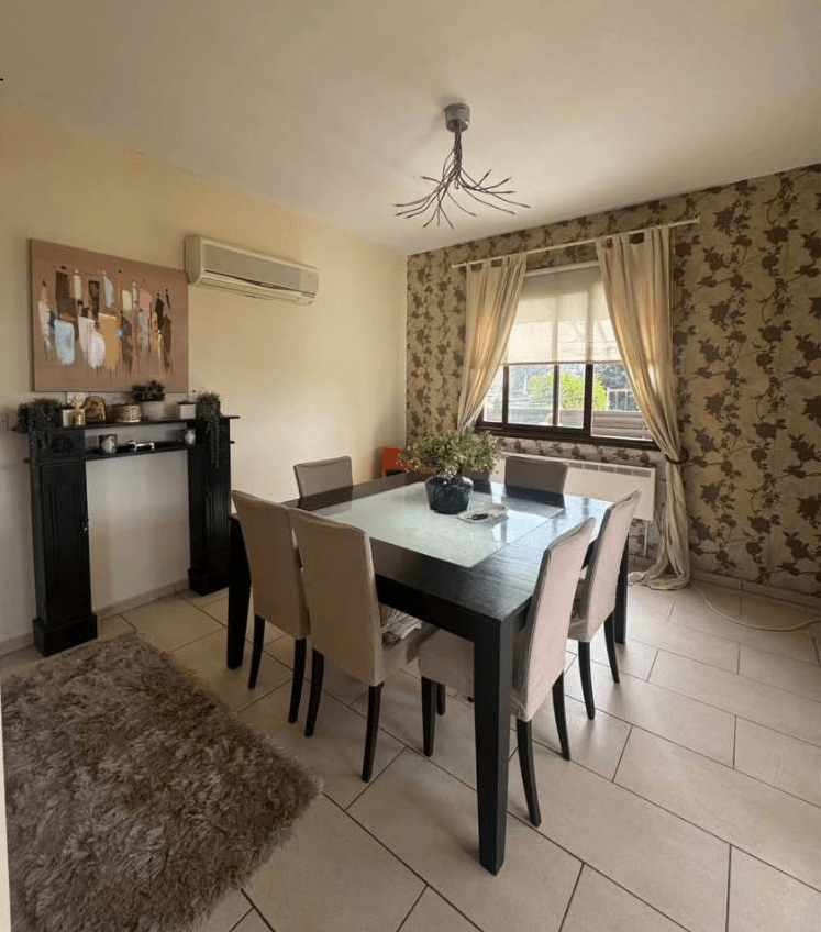 4 Bedroom Detached House For Sale: https://www.zyprus.com/property/39369/4-bedrooms-house-detached-house-in-chloraka-paphos (www.zyprus.com)