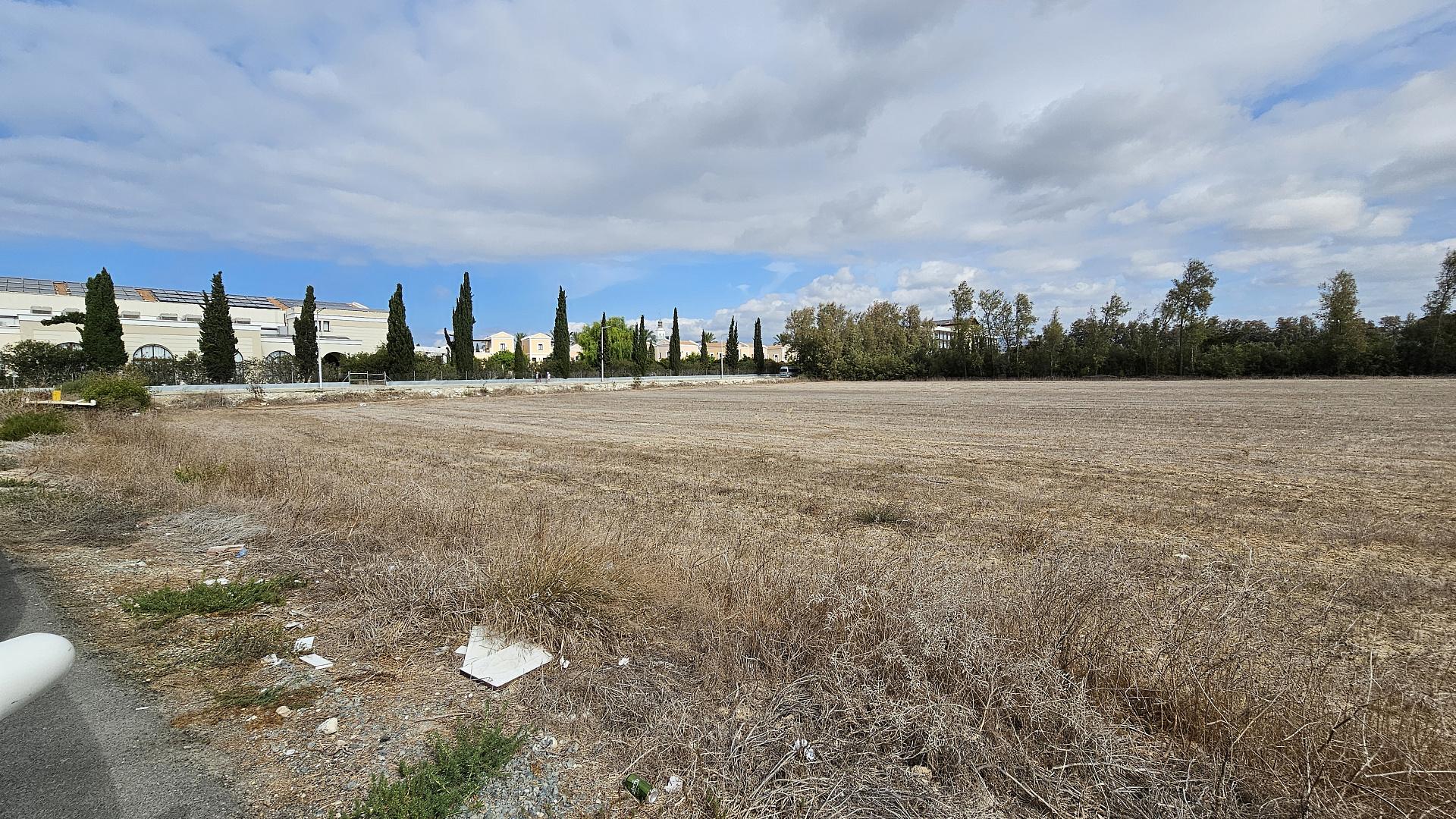 New 3-bedroom villa in Paphos № 153050: https://dom.com.cy/en/catalog/sale/153050/ (dom.com.cy)