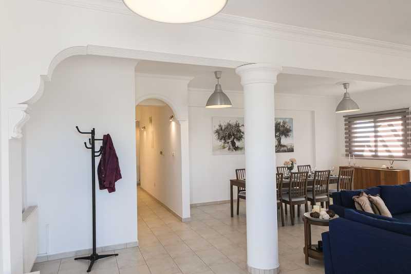 3-bedroom semi-detached for sale: https://www.bazaraki.com/adv/5795802_3-bedroom-semi-detached-for-sale (www.bazaraki.com)