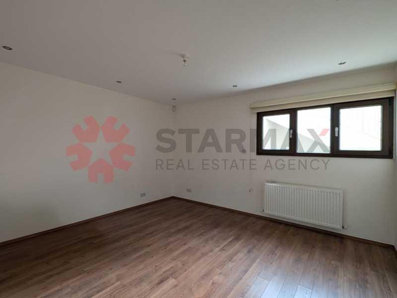 5-bedroom villa for sale: https://www.bazaraki.com/adv/5799652_5-bedroom-villa-for-sale (www.bazaraki.com)