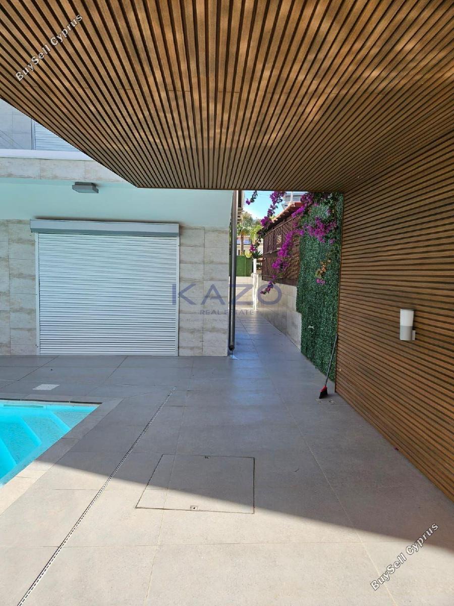 5 Bedroom Detached house to rent in Potamos Germasogeias, Limassol: https://www.buysellcyprus.com/property-for-rent/limassol/potamos-germasogeias/5-bed-detached-house-to-rent-potamos-germasogeias-limassol-1794146.html (www.buysellcyprus.com)