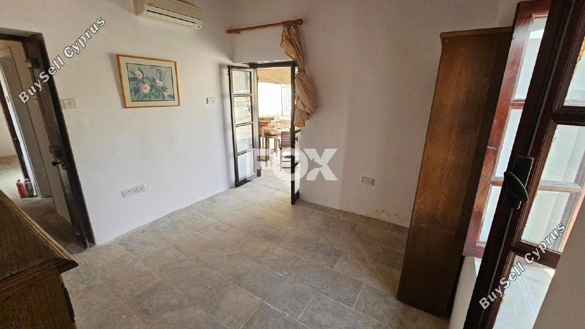 4 Bedroom Detached house to rent in Lasa, Paphos: https://www.buysellcyprus.com/property-for-rent/paphos/lasa/4-bed-detached-house-to-rent-lasa-paphos-1800816.html (www.buysellcyprus.com)