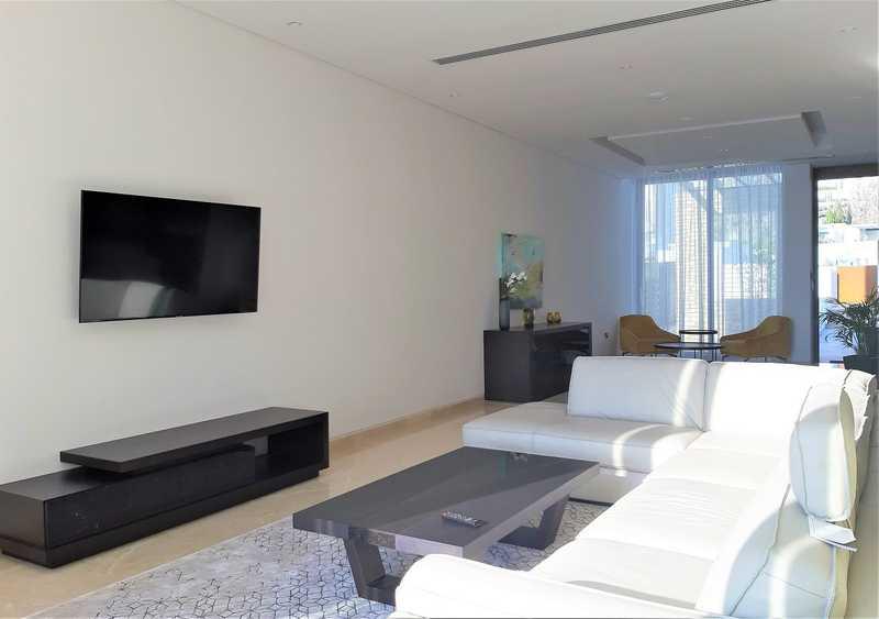 4-bedroom villa to rent: https://www.bazaraki.com/adv/5799360_4-bedroom-villa-to-rent (www.bazaraki.com)