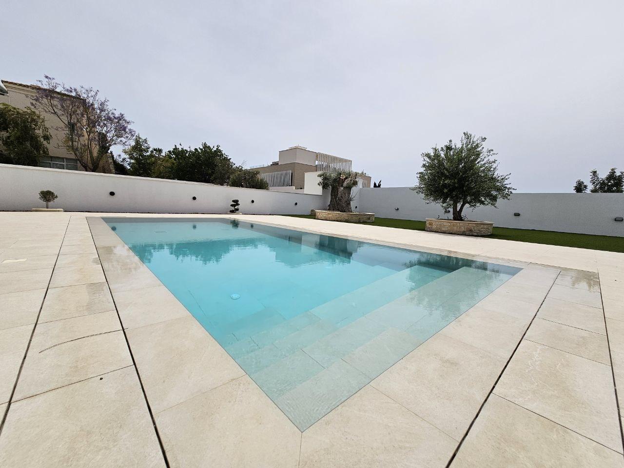 New 5-bedroom villa in Limassol №153651: https://dom.com.cy/en/catalog/rent/153651/ (dom.com.cy)