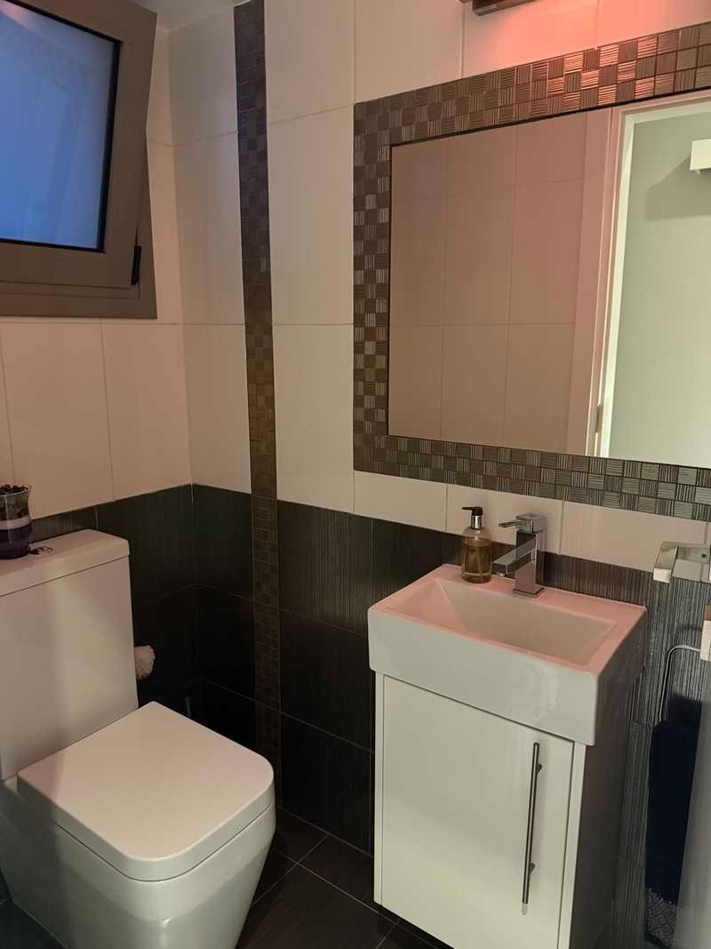 3-bedroom penthouse to rent: https://www.bazaraki.com/adv/5793254_3-bedroom-penthouse-to-rent (www.bazaraki.com)