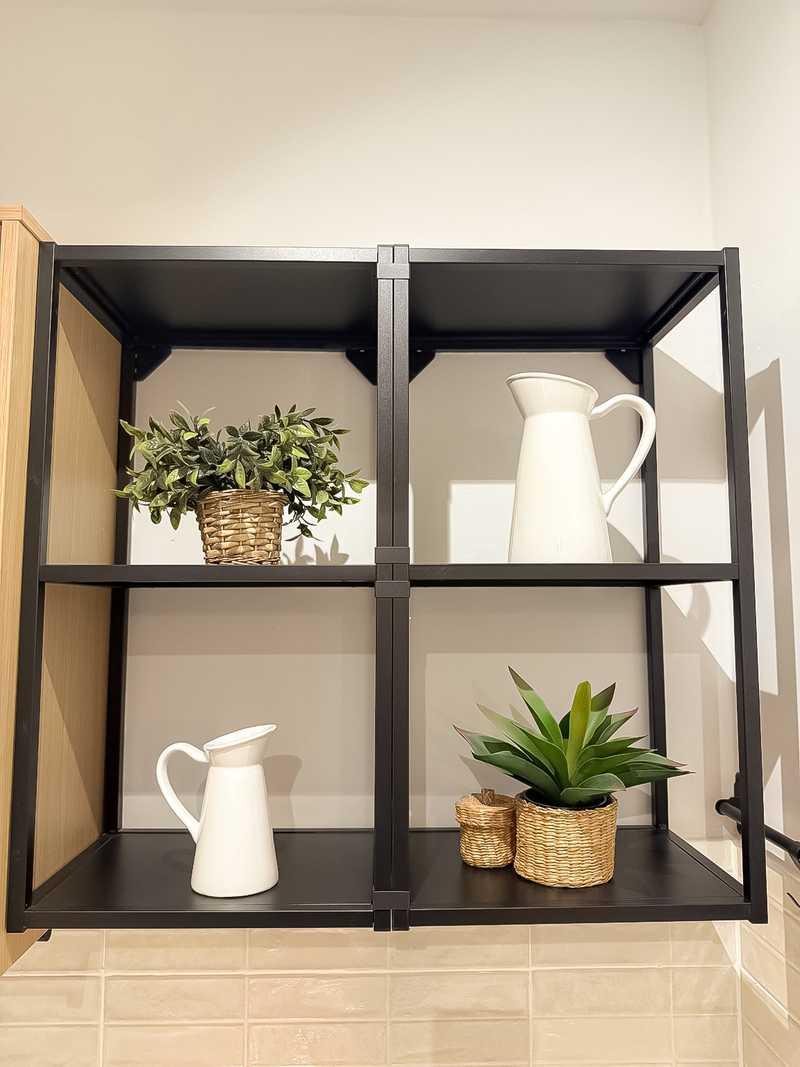 2 bdr flat w/ pool access: https://www.bazaraki.com/adv/5792556_2-bdr-flat-w-pool-access (www.bazaraki.com)