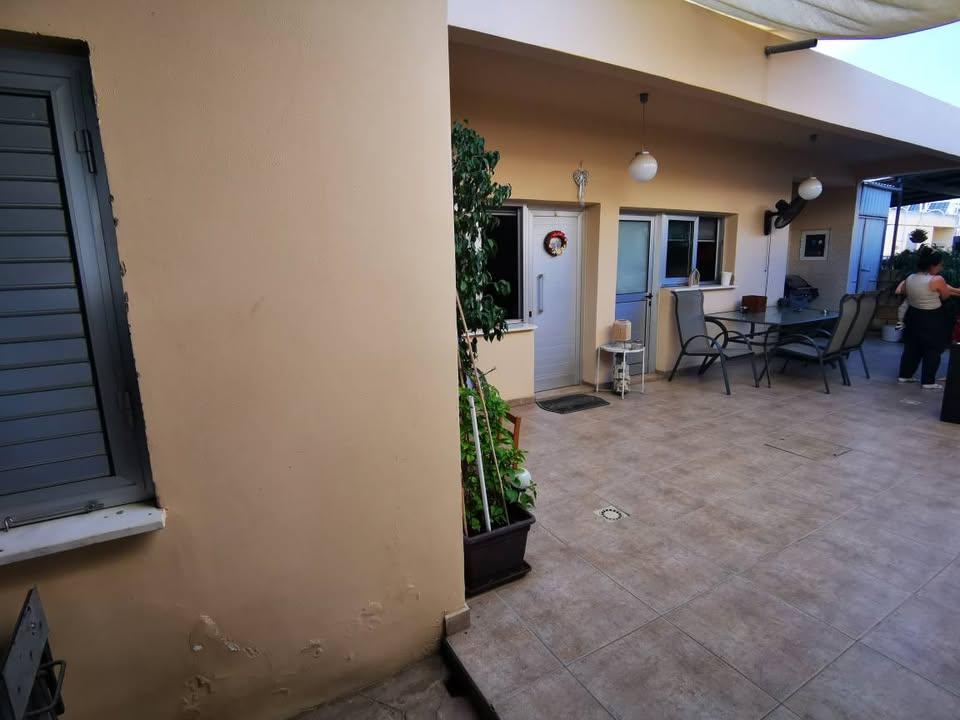 Beautiful 3 bedroom house in Lakatamia: https://www.facebook.com/marketplace/item/585917650619634 (www.facebook.com)