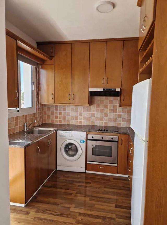 2-bedroom apartment to rent: https://www.bazaraki.com/adv/5783844_2-bedroom-apartment-to-rent (www.bazaraki.com)