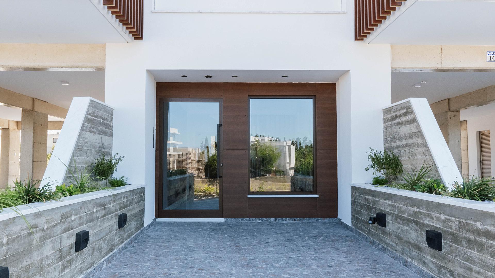 New 2-bedroom penthouse in Paphos № 153689: https://dom.com.cy/en/catalog/sale/153689/ (dom.com.cy)