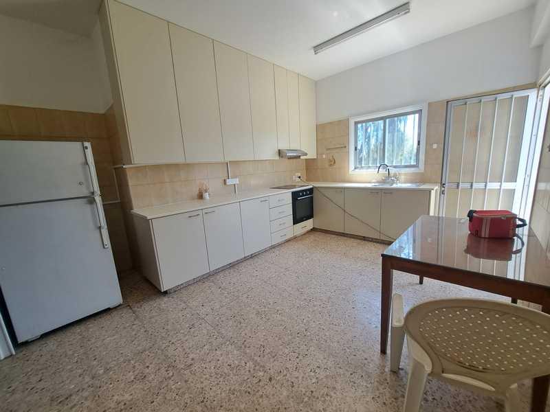 3-bedroom detached house to rent: https://www.bazaraki.com/adv/5786947_3-bedroom-detached-house-to-rent (www.bazaraki.com)