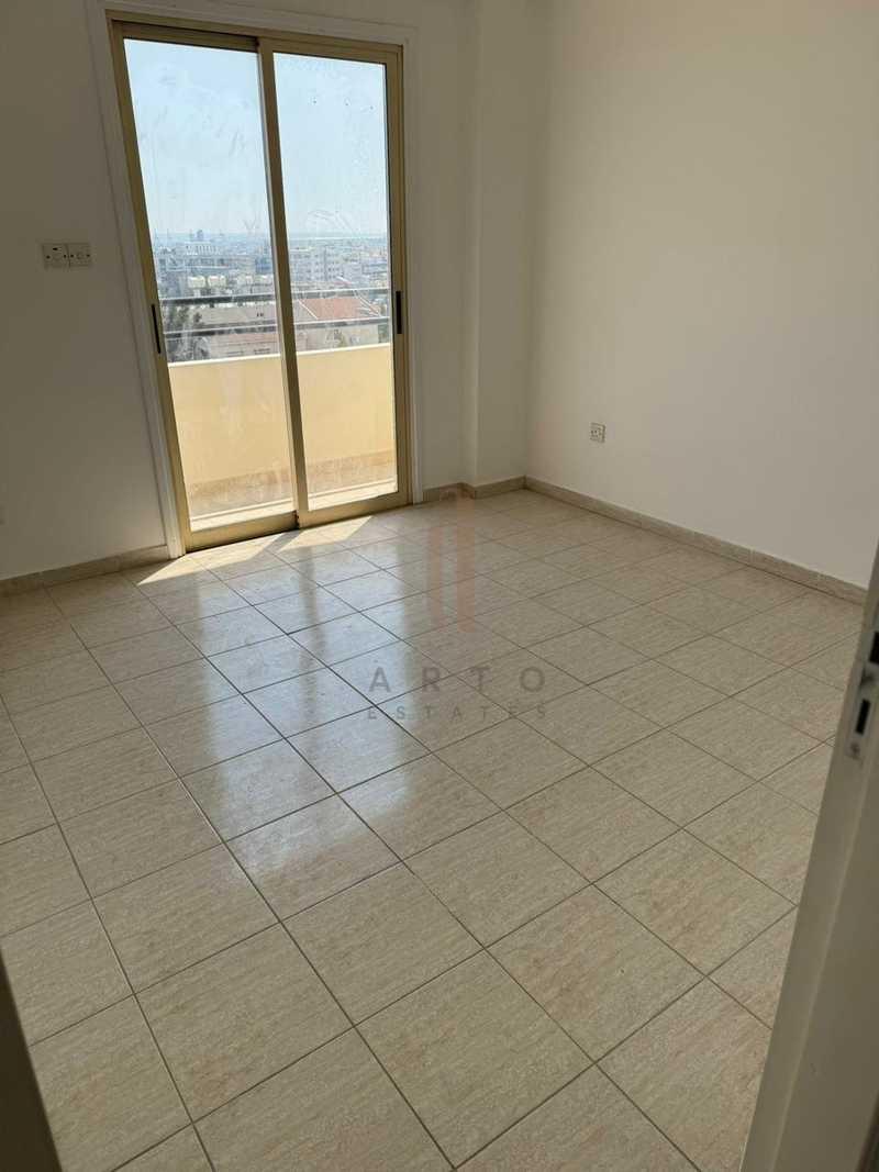  3-bedroom apartment to rent: https://www.bazaraki.com/adv/5796217_3-bedroom-apartment-to-rent (www.bazaraki.com)