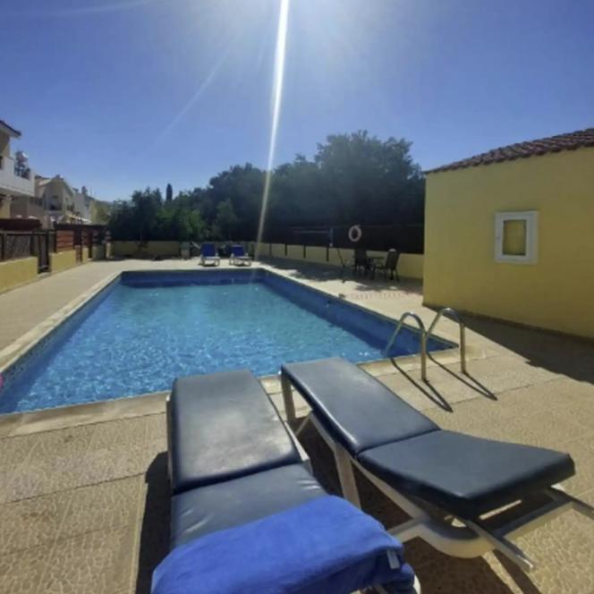 2-bedroom house in Paphos № 149908: https://dom.com.cy/en/catalog/sale/149908/ (dom.com.cy)