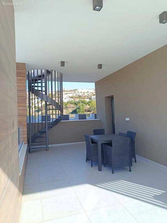 3-bedroom apartment to rent: https://www.bazaraki.com/adv/5795172_3-bedroom-apartment-to-rent (www.bazaraki.com)