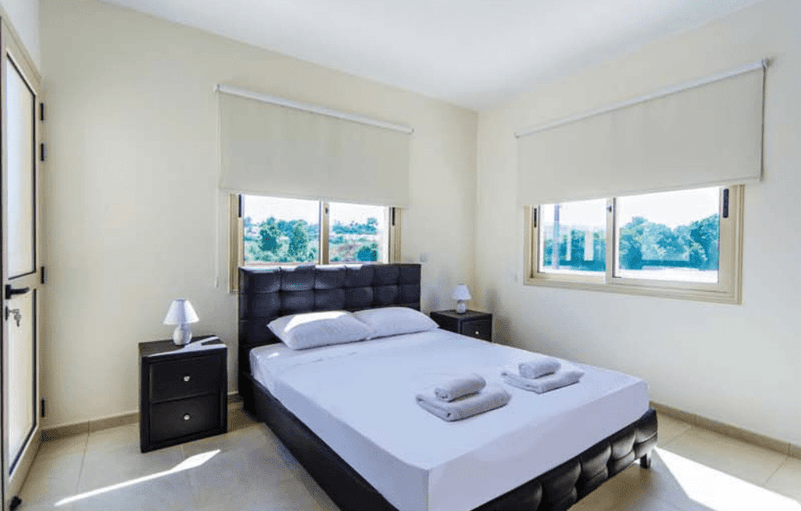 3-bedroom villa for sale: https://www.bazaraki.com/adv/5796616_3-bedroom-villa-for-sale (www.bazaraki.com)