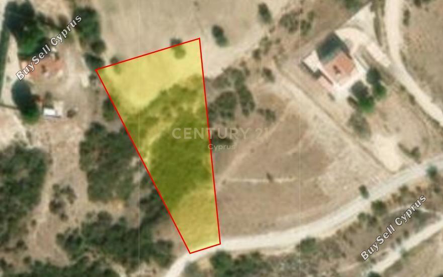 2,542 SQM Agricultural Plot for sale in Vouni, Limassol: https://www.buysellcyprus.com/property-for-sale/limassol/vouni/plot-for-sale-vouni-limassol-1800497.html (www.buysellcyprus.com)