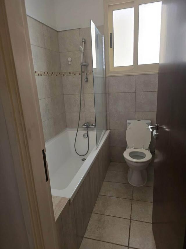 2 Bedroom Apartment: https://www.facebook.com/marketplace/item/699469342576394 (www.facebook.com)