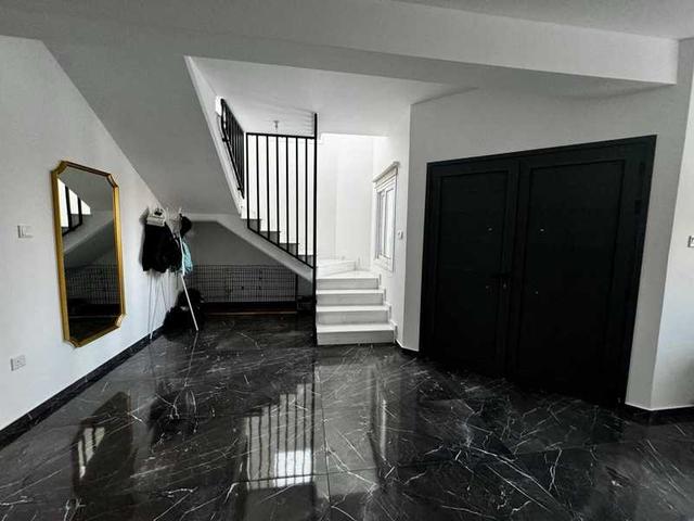  4-bedroom semi-detached to rent: https://www.bazaraki.com/adv/5796131_4-bedroom-semi-detached-to-rent (www.bazaraki.com)