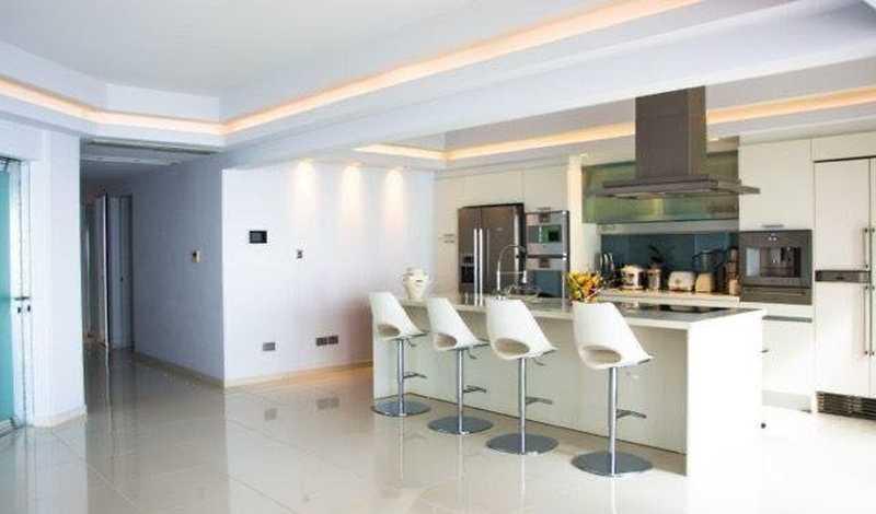 2-bedroom apartment to rent: https://www.bazaraki.com/adv/5787813_2-bedroom-apartment-to-rent (www.bazaraki.com)