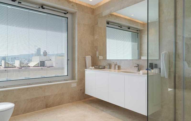 3-bedroom apartment to rent: https://www.bazaraki.com/adv/5793617_3-bedroom-apartment-to-rent (www.bazaraki.com)