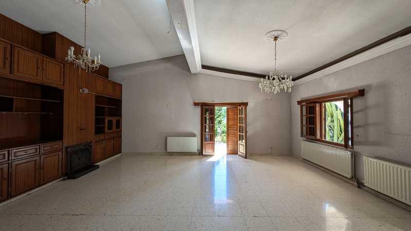 3-bedroom detached house for sale: https://www.bazaraki.com/adv/5798575_3-bedroom-detached-house-for-sale (www.bazaraki.com)
