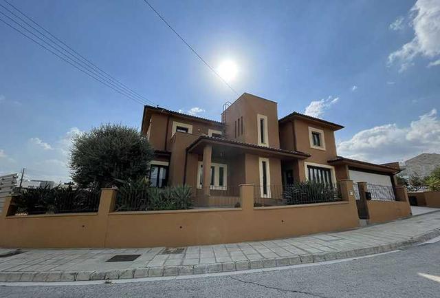4-bedroom detached house to rent: https://www.bazaraki.com/adv/5786253_4-bedroom-detached-house-to-rent (www.bazaraki.com)