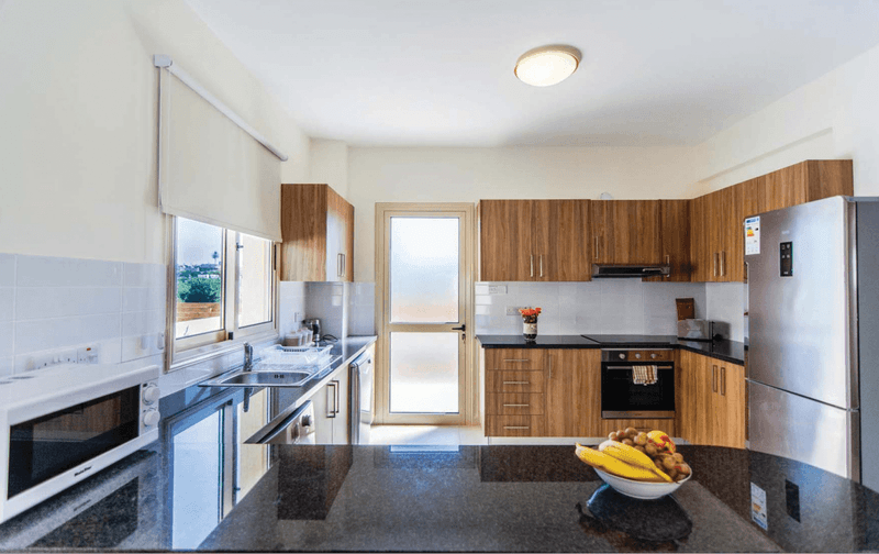 3-bedroom villa for sale: https://www.bazaraki.com/adv/5796616_3-bedroom-villa-for-sale (www.bazaraki.com)