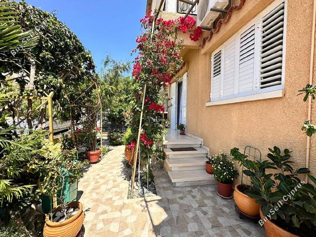 2 Bedroom Ground floor apartment for sale in Oroklini, Larnaca: https://www.buysellcyprus.com/property-for-sale/larnaca/oroklini/2-bed-ground-floor-apartment-for-sale-oroklini-larnaca-1792791.html (www.buysellcyprus.com)