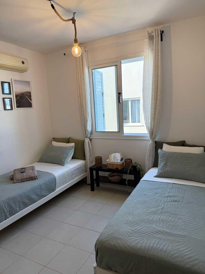 2 bdr flat w/ pool access: https://www.bazaraki.com/adv/5792556_2-bdr-flat-w-pool-access (www.bazaraki.com)
