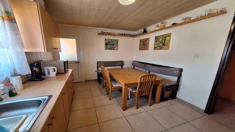 3-bedroom apartment for sale: https://www.bazaraki.com/adv/5797179_3-bedroom-apartment-for-sale (www.bazaraki.com)