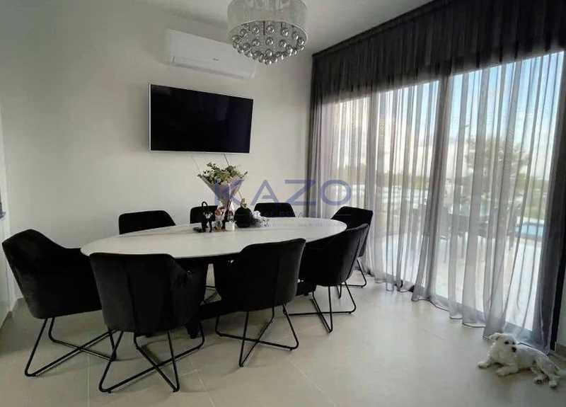 5-bedroom villa for sale: https://www.bazaraki.com/adv/5788758_5-bedroom-villa-for-sale (www.bazaraki.com)