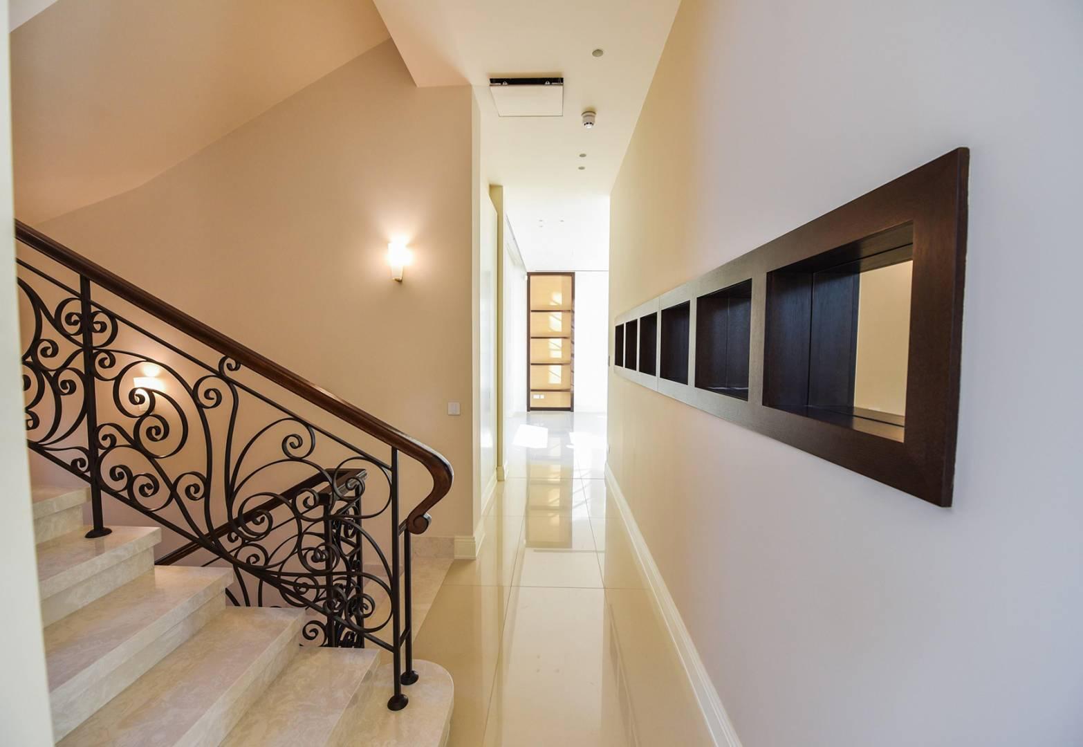 New 5-bedroom villa in Larnaca № 153400: https://dom.com.cy/en/catalog/sale/153400/ (dom.com.cy)