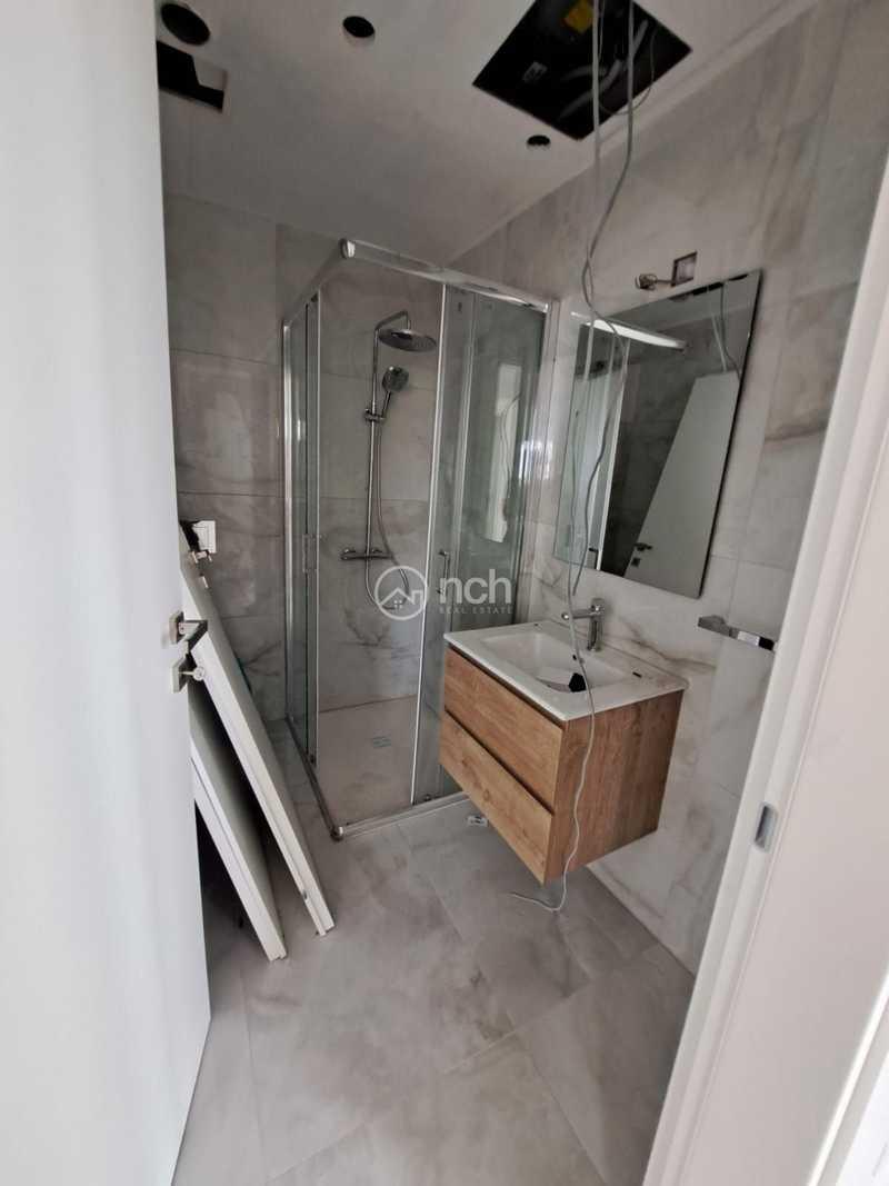 2-bedroom penthouse to rent: https://www.bazaraki.com/adv/5795381_2-bedroom-penthouse-to-rent (www.bazaraki.com)
