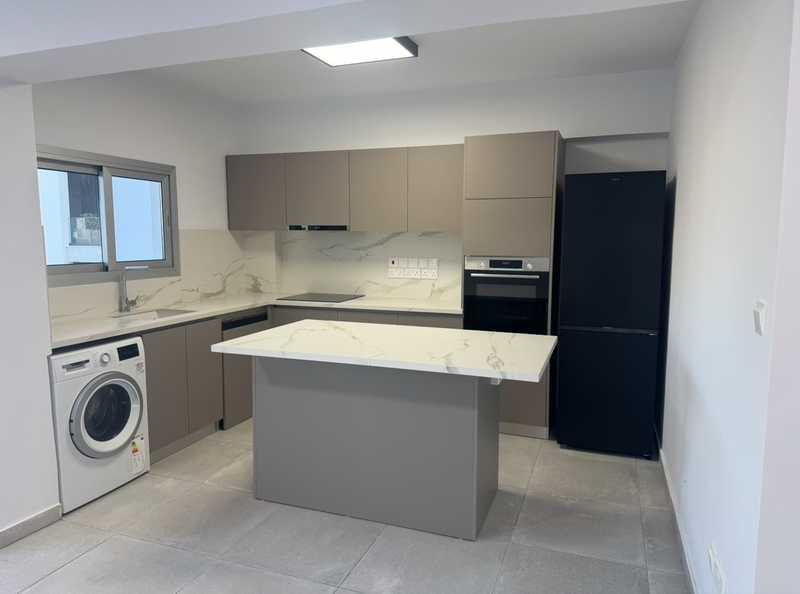 2-bedroom apartment to rent: https://www.bazaraki.com/adv/5792181_2-bedroom-apartment-to-rent (www.bazaraki.com)