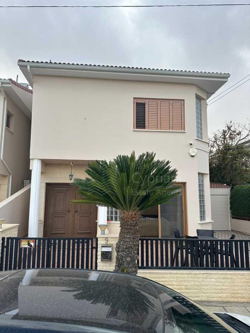 4-bedroom semi-detached for sale: https://www.bazaraki.com/adv/5789386_4-bedroom-semi-detached-for-sale (www.bazaraki.com)