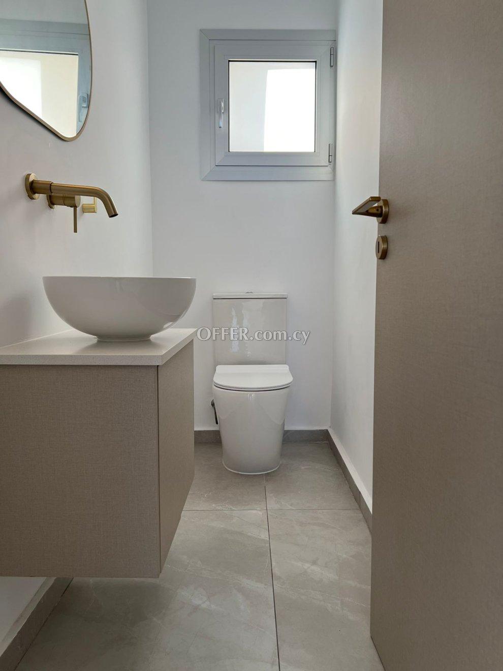 Apartment (Penthouse) in Neapoli, Limassol for Sale: https://www.offer.com.cy/en/apartment-penthouse-in-neapoli-limassol-for-sale/21-788261/ (www.offer.com.cy)