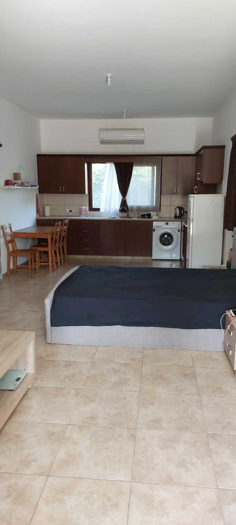 Studio apartment to rent: https://www.bazaraki.com/adv/5792435_studio-apartment-to-rent (www.bazaraki.com)