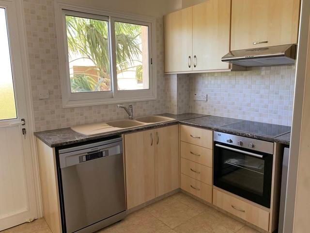 For rent two bedroom apartment ground floors: https://www.facebook.com/marketplace/item/993179446338297 (www.facebook.com)