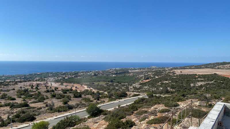 4-bedroom villa for sale: https://www.bazaraki.com/adv/5787120_4-bedroom-villa-for-sale (www.bazaraki.com)