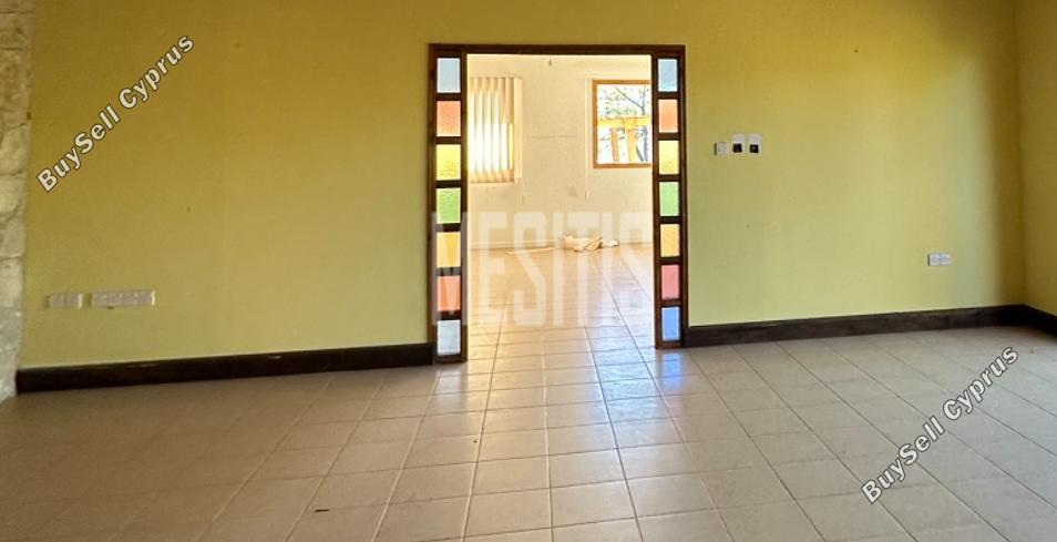 3 Bedroom Detached house for sale in Agios Ambrosios, Limassol: https://www.buysellcyprus.com/property-for-sale/limassol/agios-ambrosios/3-bed-detached-house-for-sale-agios-ambrosios-limassol-1796795.html (www.buysellcyprus.com)