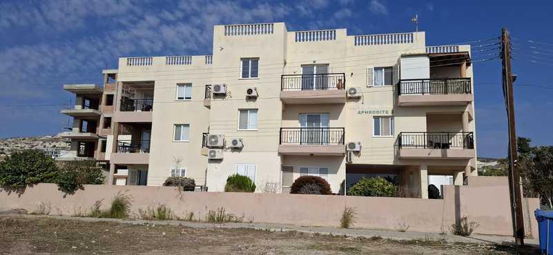 1-bedroom apartment for sale: https://www.bazaraki.com/adv/5792770_1-bedroom-apartment-for-sale (www.bazaraki.com)