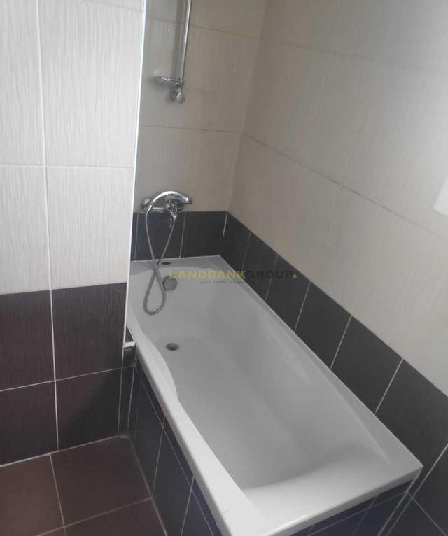 2-bedroom penthouse to rent: https://www.bazaraki.com/adv/5792984_2-bedroom-penthouse-to-rent (www.bazaraki.com)