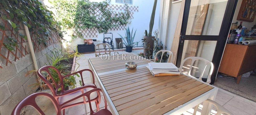 Shop for rent in Agia Zoni, Limassol: https://www.offer.com.cy/en/shop-for-rent-in-agia-zoni-limassol/21-816867/ (www.offer.com.cy)