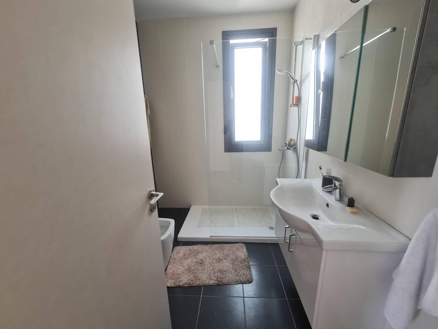 New 4-bedroom villa in Larnaca №153333: https://dom.com.cy/en/catalog/rent/153333/ (dom.com.cy)