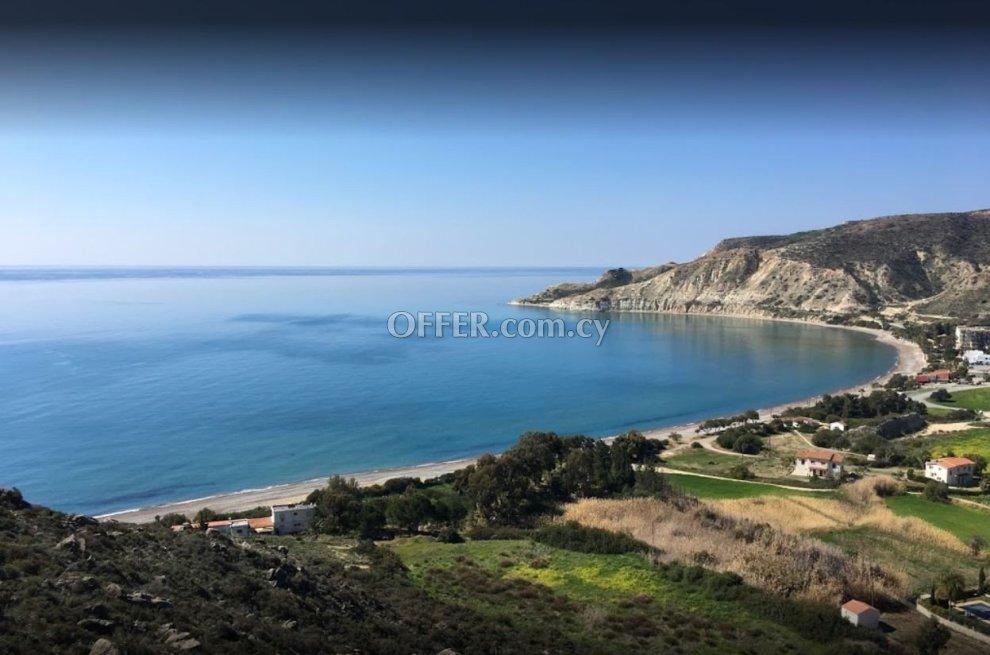 (Tourist) in Pissouri, Limassol for Sale: https://www.offer.com.cy/en/tourist-in-pissouri-limassol-for-sale/21-759949/ (www.offer.com.cy)