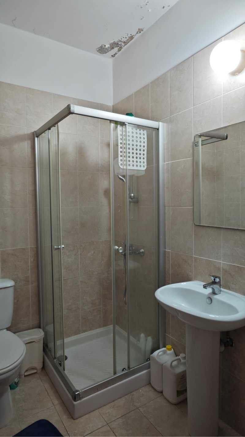 2-bedroom apartment to rent: https://www.bazaraki.com/adv/5792813_2-bedroom-apartment-to-rent (www.bazaraki.com)