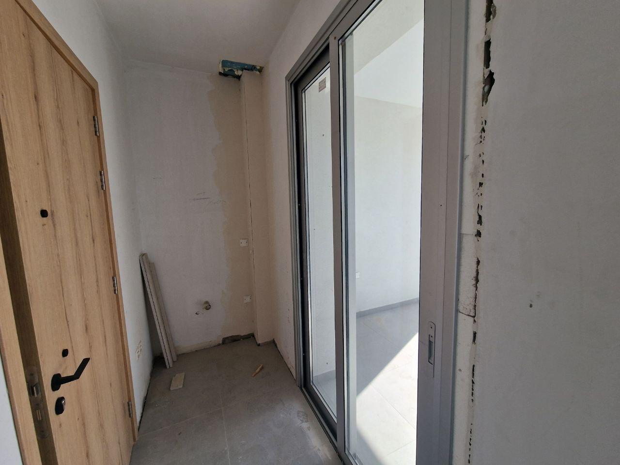 New 1-bedroom flat in Larnaca № 153919: https://dom.com.cy/en/catalog/sale/153919/ (dom.com.cy)