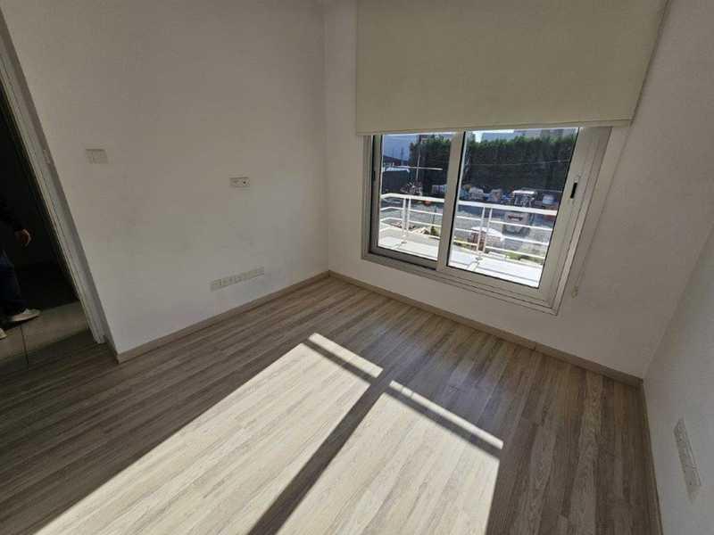Ground floor office in naafi: https://www.bazaraki.com/adv/5790820_ground-floor-office-in-naafi (www.bazaraki.com)